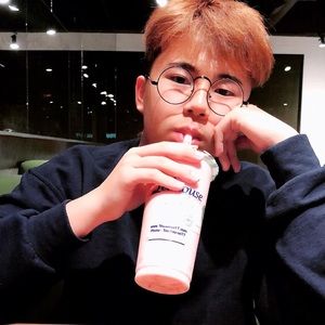 Meet your Posher, Minh